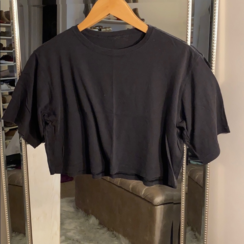 Lululemon // cropped tee